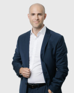 Picture of Stefan Knotzer